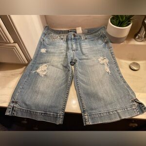 Petrol Distressed Bermuda Capri Jeans, Women’s Size  10